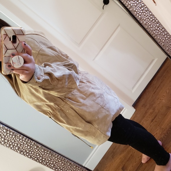 DANIER Beige Suede Utility Hooded Jacket - Picture 3 of 8